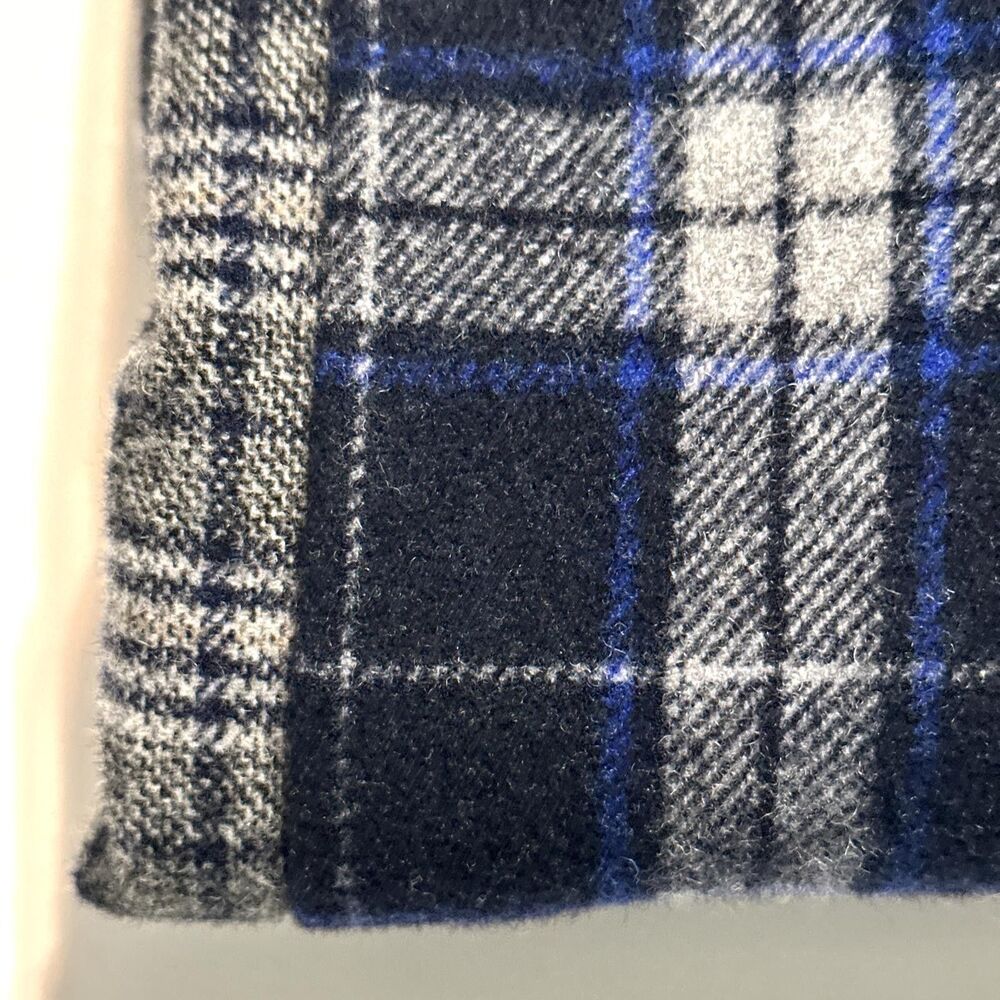 MODITEC Shirt Women Size 2 Navy Blue Gray Plaid Long Sleeve Button-Up Flannel - Picture 12 of 12